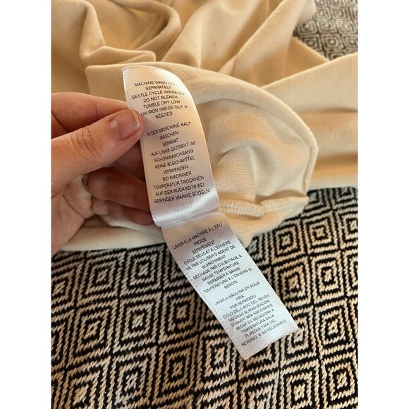 TRUE RELIGION Cream VELOUR, Long Sleeve,  Women's Cropped Hoodie Size XL - Picture 8 of 10